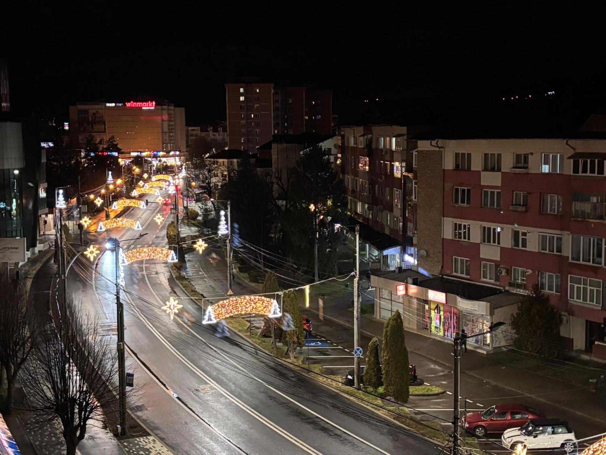 Rg Garsoniera Central Piatra Neamţ Buitenkant foto